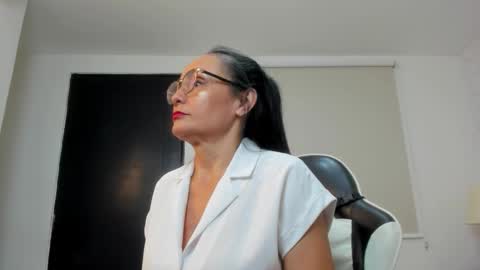 Y U L I T Z A online show from 7, 1, 2026