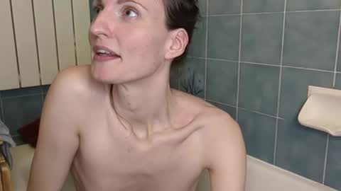 yulla dao online show from 14, 2, 2025