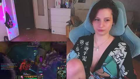 Snapshot of yum_neko_chan chatting on 27, 2, 2025 Kris online show from 27, 2, 2025