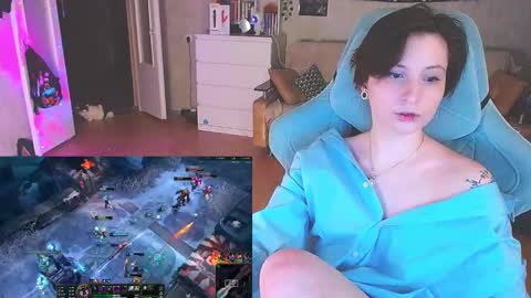 Snapshot of yum_neko_chan chatting on 9, 3, 2025 Kris online show from 9, 3, 2025