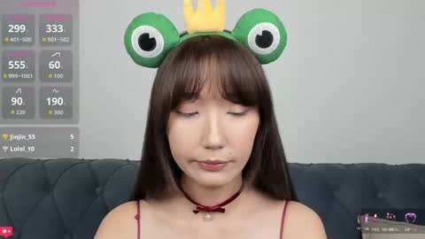 Snapshot of yume_ko chatting on 8, 9, 2025 yume_ko online show from 8, 9, 2025