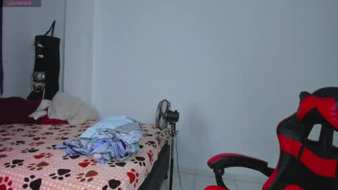yumi_hanna online show from 8, 4, 2026