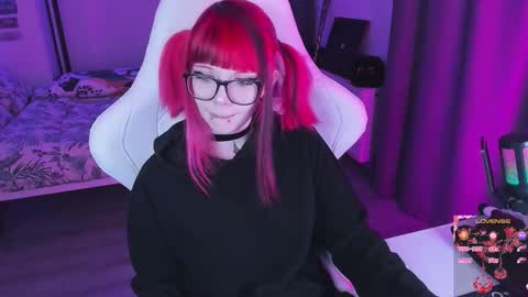 Yumi 3 online show from 16, 10, 2025