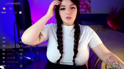 YumemiyaYumi online show from 7, 2, 2025