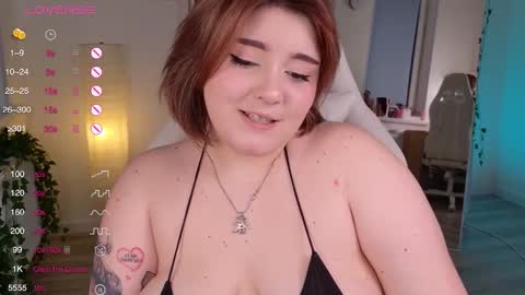 YumemiyaYumi online show from 21, 10, 2025