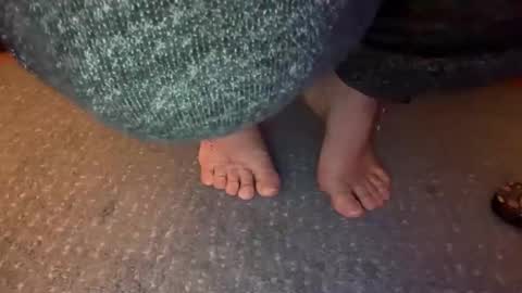 Snapshot of yummi_asian_feet chatting on 11, 1, 2025 Yummi online show from 11, 1, 2025