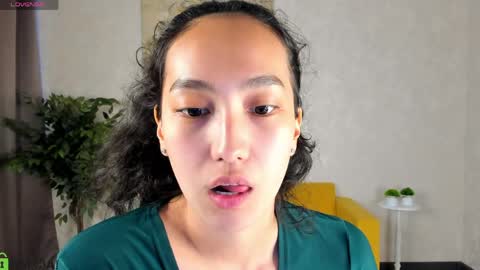 Snapshot of yummy_lamii chatting on 11, 5, 2026 Cindey online show from 11, 5, 2026