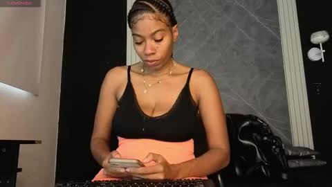 Snapshot of yummyduo chatting on 11, 11, 2025 Yummyduo online show from 11, 11, 2025