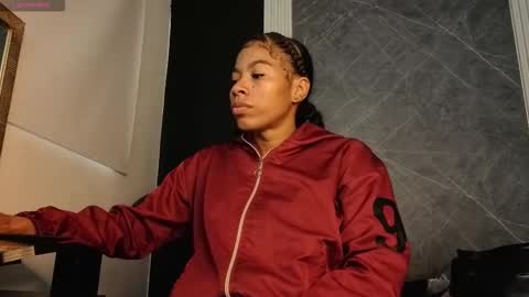 Snapshot of yummyduo chatting on 15, 11, 2025 Yummyduo online show from 15, 11, 2025