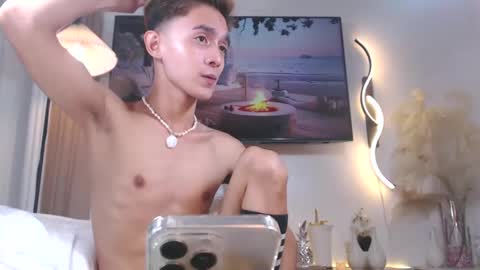 Justine online show from 12, 1, 2025