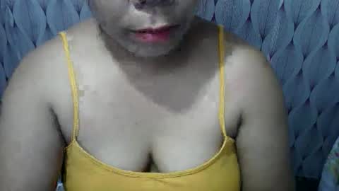 yummylips_4u online show from 11, 5, 2026
