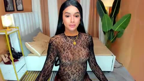 Goddes Renalyn online show from 18, 1, 2025