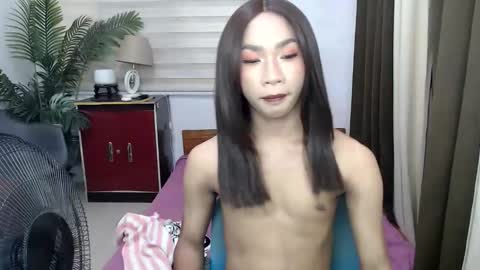 Snapshot of yummysexy_princess chatting on 22, 12, 2025 ashley online show from 22, 12, 2025