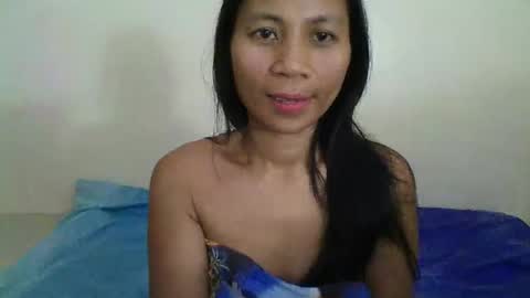 Snapshot of yuna_05 chatting on 5, 2, 2026 yuna_05 online show from 5, 2, 2026