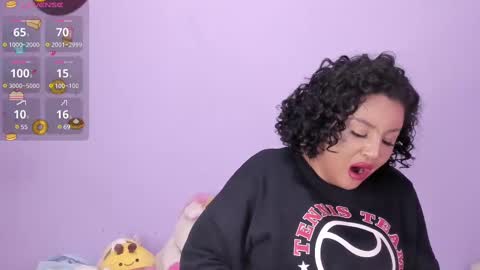 yunahott_ online show from 23, 2, 2025