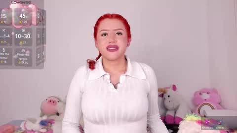 yunahott_ online show from 17, 10, 2025