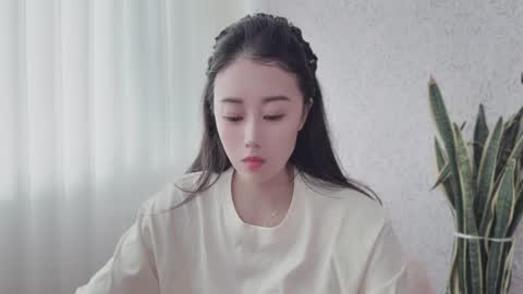 YunEr online show from 29, 9, 2025