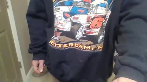 Snapshot of yungstallion10 chatting on 2, 2, 2025 Fire 0range kush online show from 2, 2, 2025