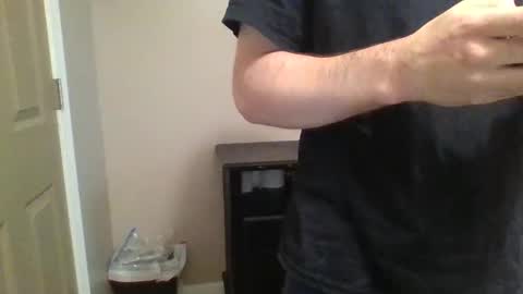 Snapshot of yungstallion10 chatting on 17, 11, 2025 Fire 0range kush online show from 17, 11, 2025