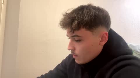 yungstudbev online show from 14, 12, 2024