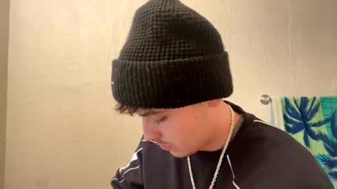 yungstudbev online show from 23, 12, 2024