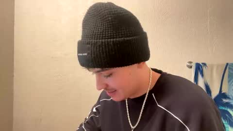 yungstudbev online show from 24, 12, 2024