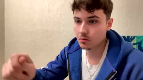 yungstudbev online show from 26, 12, 2024