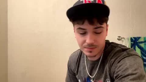 yungstudbev online show from 30, 12, 2024