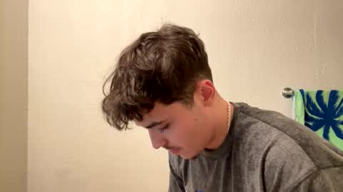 yungstudbev online show from 1, 1, 2025