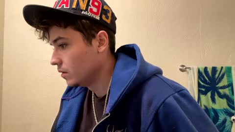 yungstudbev online show from 19, 1, 2025