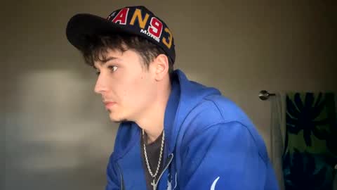 yungstudbev online show from 19, 1, 2025