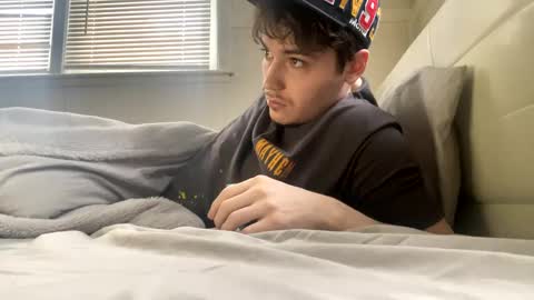 yungstudbev online show from 29, 1, 2025