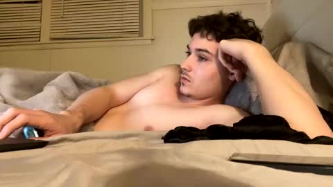 yungstudbev online show from 28, 2, 2025