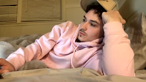 yungstudbev online show from 5, 3, 2025