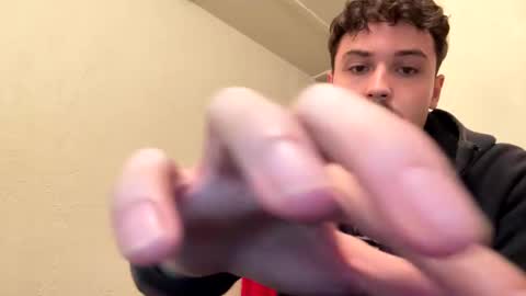 yungstudbev online show from 10, 9, 2025