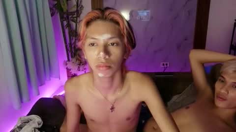 Snapshot of yunoxoxo chatting on 18, 4, 2026 yunoxoxo online show from 18, 4, 2026