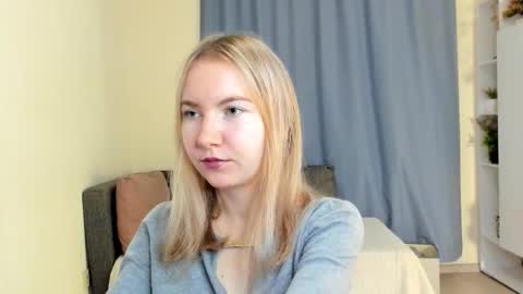 Alesia online show from 3, 12, 2025