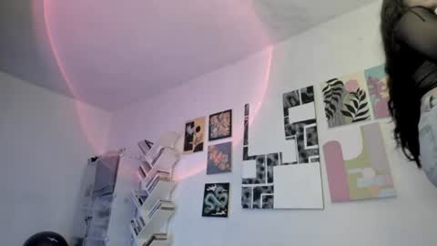 Snapshot of yury_sun chatting on 24, 6, 2026 paola online show from 24, 6, 2026