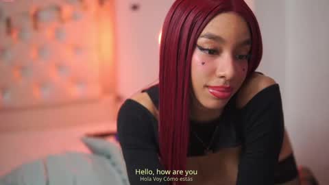 Yuyi Cam online show from 18, 9, 2025