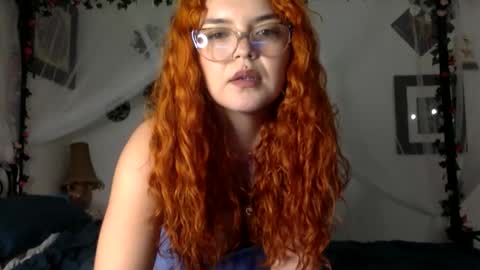 Snapshot of yyuckyy chatting on 8, 1, 2026 Yucky online show from 8, 1, 2026