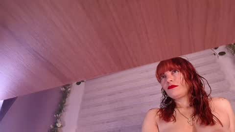 Snapshot of z_zoe_ chatting on 12, 1, 2025 Zoe online show from 12, 1, 2025
