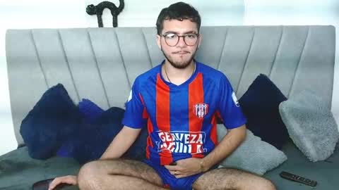 Snapshot of zac_golden chatting on 11, 10, 2025 Zack online show from 11, 10, 2025