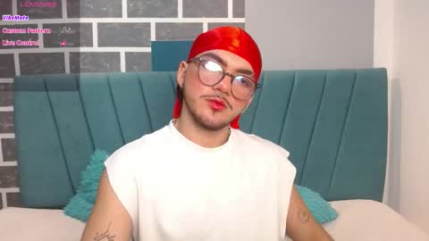 Snapshot of zac_golden chatting on 1, 12, 2025 Zack online show from 1, 12, 2025