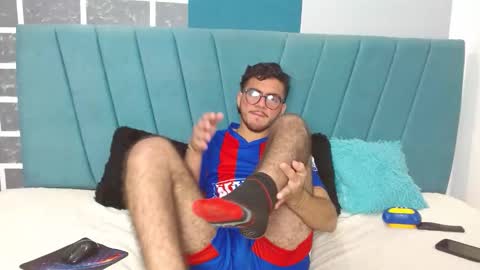 Snapshot of zac_golden chatting on 5, 12, 2025 Zack online show from 5, 12, 2025