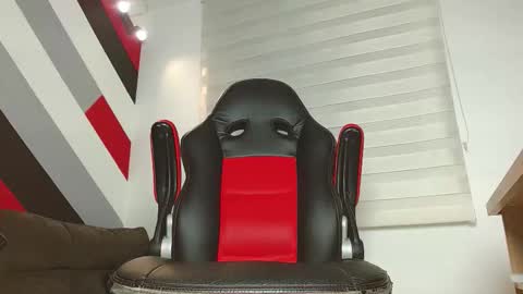 Snapshot of zac_golden chatting on 4, 2, 2026 Zack online show from 4, 2, 2026