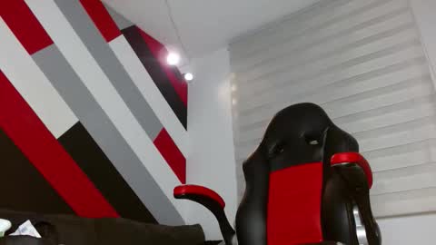 Snapshot of zac_golden chatting on 5, 2, 2026 Zack online show from 5, 2, 2026