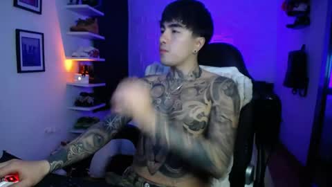 zac_muller1 online show from 15, 4, 2026