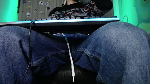 Zac Freelance model online show from 7, 2, 2025