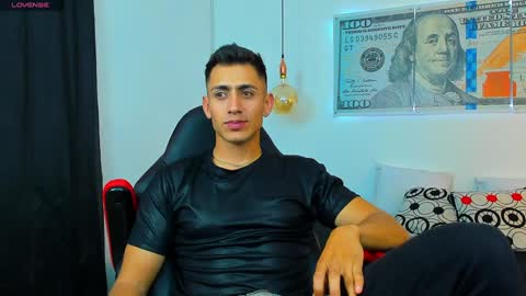 zachpri20 online show from 6, 12, 2024