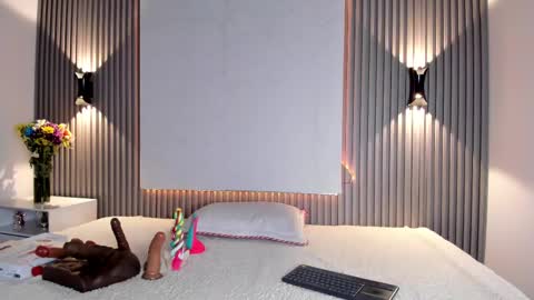 Snapshot of zafiiraa chatting on 10, 3, 2025 zafira online show from 10, 3, 2025